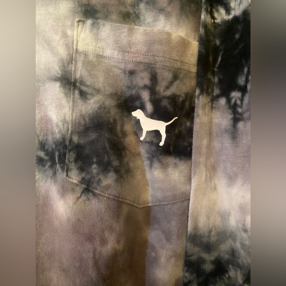 VS PINK LONG SLEEVE CAMPUS TEE SHIRT BLACK GRAY TIE DYE DOG PUP PULPY LOGO HTF L - Picture 4 of 9